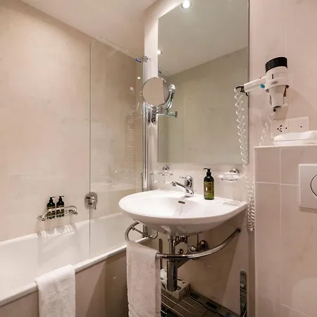 Hotel Beausite 4*