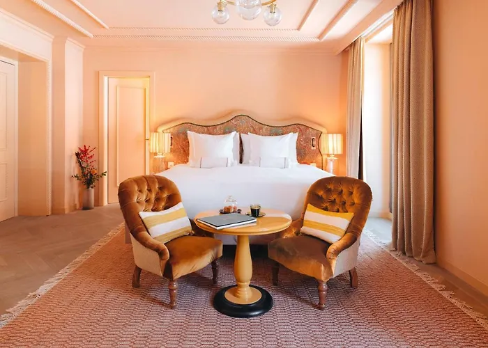 Beausite מלון 4*